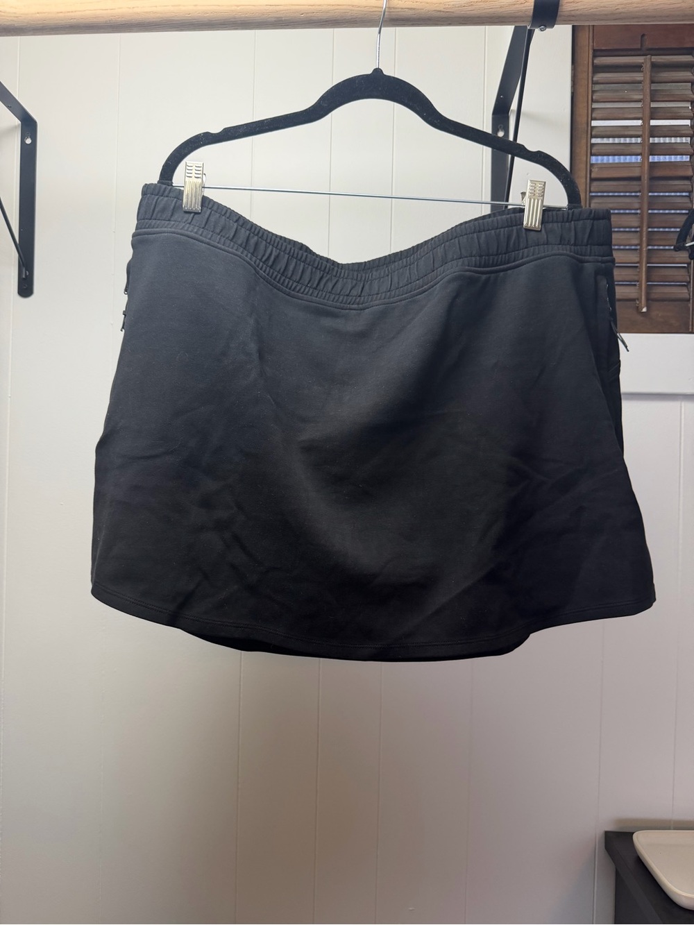Old Navy Black Mini Skort